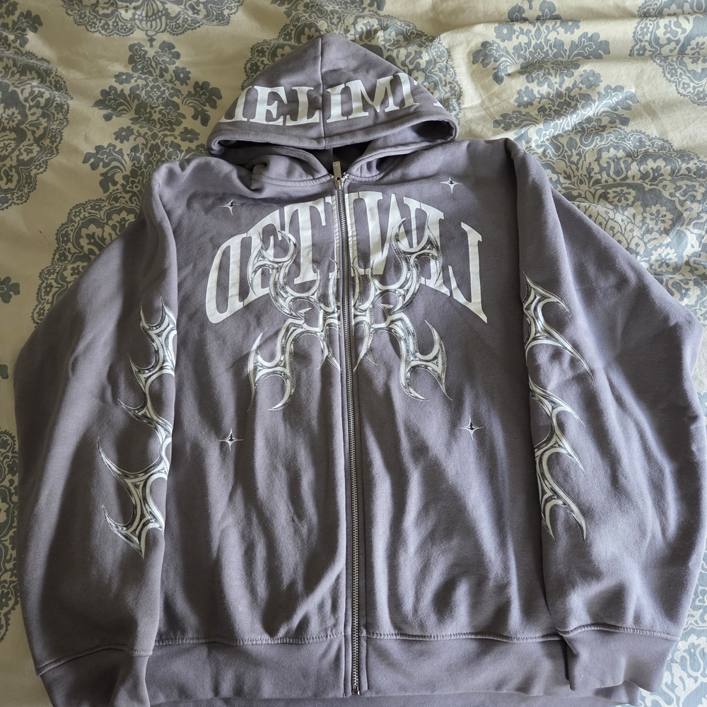 BoohooMAN Oversized Zip Through Limited Graphic Hoodie